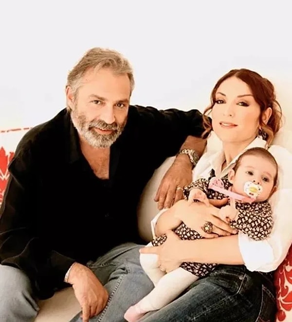 İkili 2006 yılında evlenmiş ancak 6 yıl sonra yollarını ayırmaya karar vermişti.