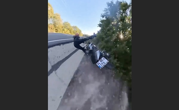 Motosiklet sürerken dikkatli olmak, aslında hem keyfi hem de güvenliği sağlamak için şart.
