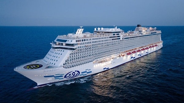 Ultra lüks cruise gemisiyle umre yolculuğu başladı!