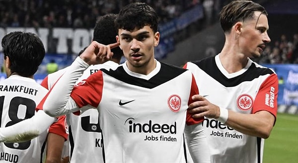 Can Uzun, Frankfurt formasıyla bu haftayı da boş geçmedi.