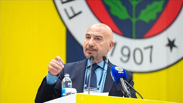İmza kampanyasında Hakan Bilal Kutlualp öncülük etti.