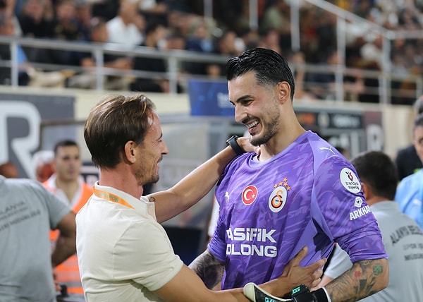 Uğurcan Çakır, Galatasaray'daki en dikkat çekici performanslarından birine imza attı.