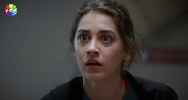Show TV'nin sevilen dizisi Bahar'ın bu akşam (30 Eylül) yayınlanan bölümünde adeta oyunculuk resitali izledik.