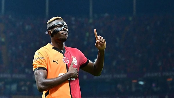 Osimhen'in Napoli'den transferi tüm Avrupa'da ses getirmişti.