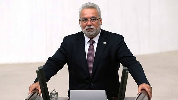 Dün, Cumhuriyet gazetesine bir röportaj veren Hüseyin Kocabıyık şu ifadeleri kullanmıştı: