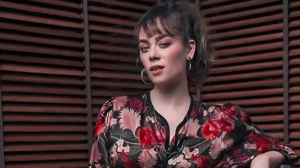 Demet Evgar Kimdir?