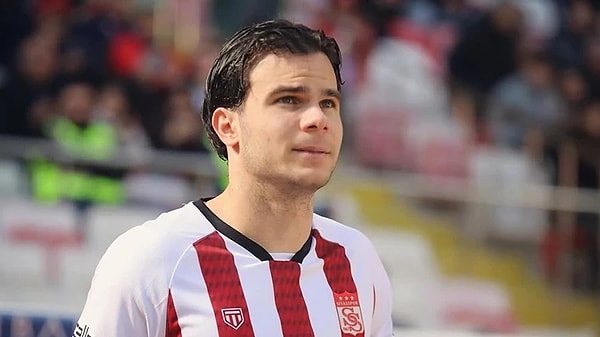 Konyaspor’un Brezilyalı futbolcusu Guilherme’nin Konya’da vergi rekortmenleri arasında yer alması gündem olmuştu.