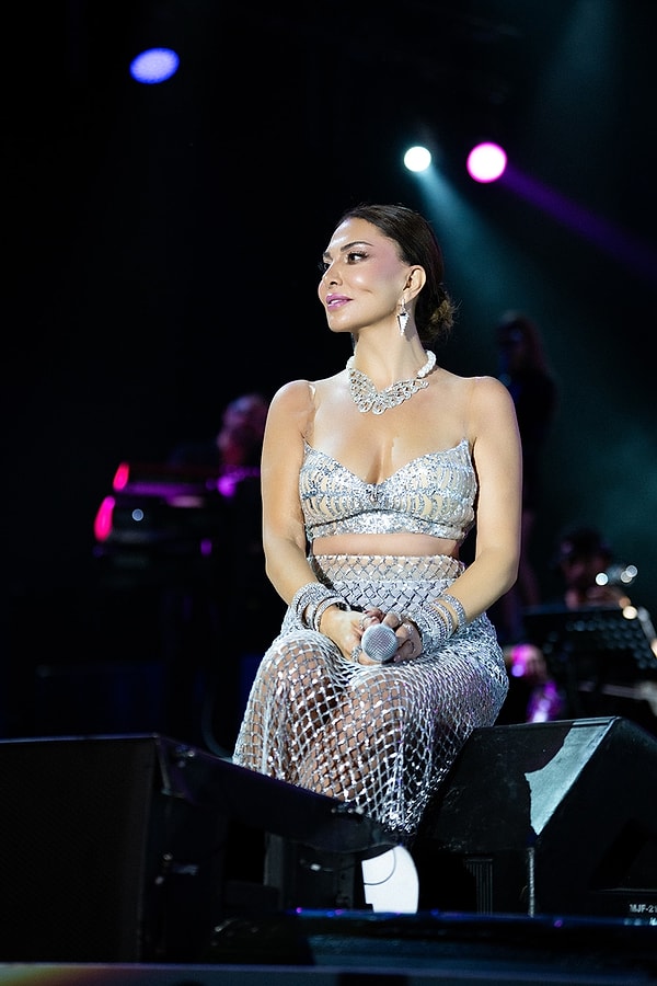 İşte bu şarkı aslında Ebru Yaşar için hazırlanmıştı!