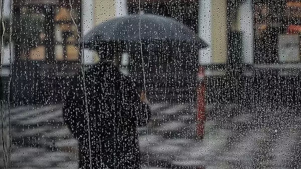 Meteoroloji'den uyarı üstüne uyarı geldi. Birçok kent için kar alarmı verilirken bazı illerde ise sağanak etkili olacak.