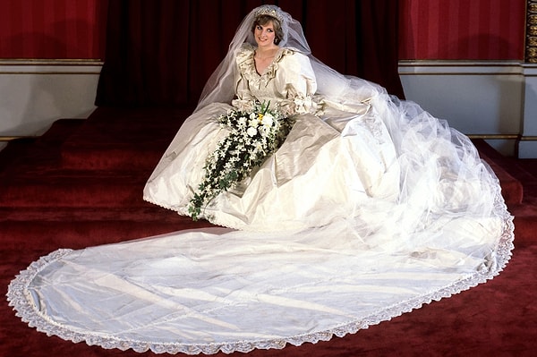 Over time, the white wedding dress also became a symbol of prosperity and a hopeful future.