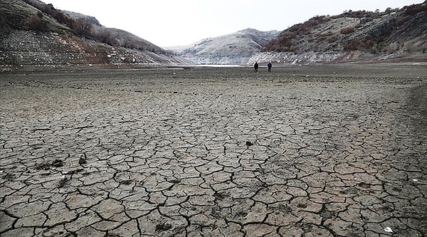 X'te Hava Forum hesabının aktardığına göre risk altındaki iller ve mevcut baraj doluluk oranları şöyle;