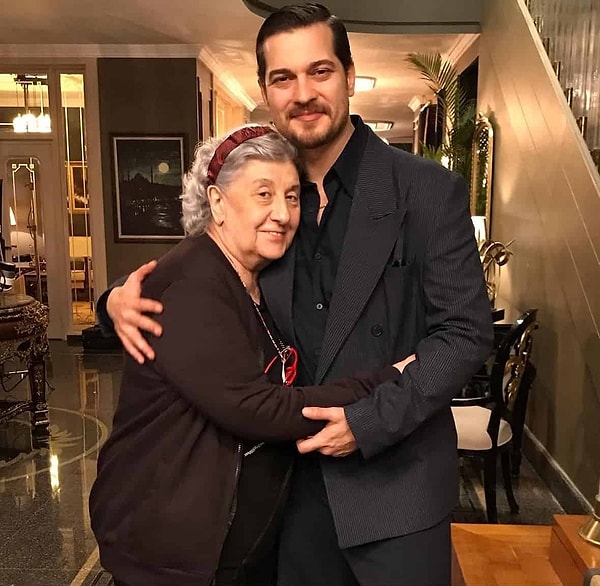 Kanal D’nin her hafta reyting birincisi olmayı başaran dizisi Eşref Rüya, son zamanların favorilerinden.