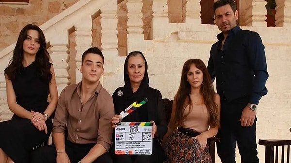 Yeni sezonun başlamasıyla birlikte televizyon ekranlarında kıyasıya bir rekabet yaşanıyor.