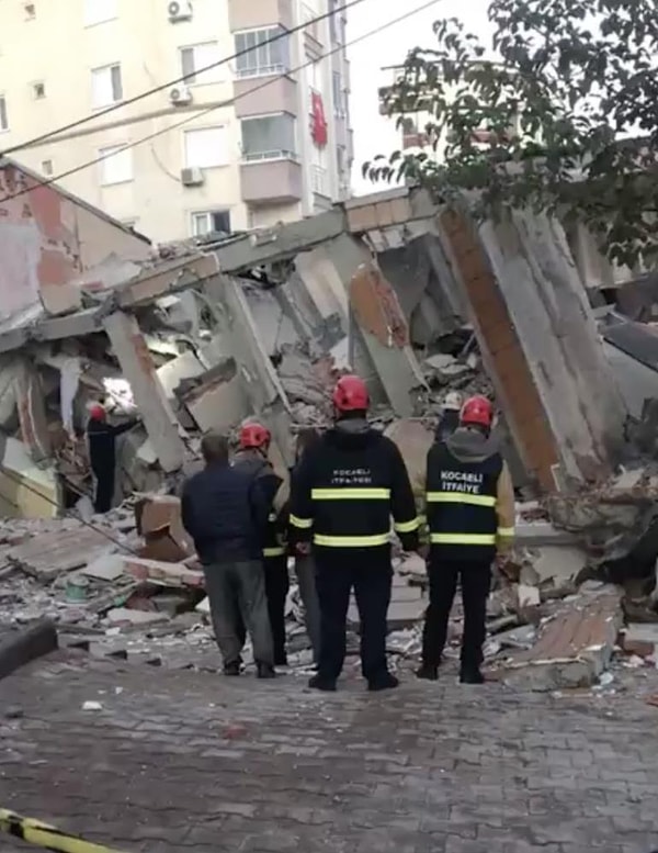 Olay Gebze Güzeller mahallesinde meydana geldi.