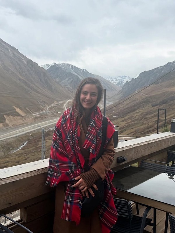 One of TRT 1's most ambitious series for the new season, Overflowing Sea, is experiencing the same success as Distant City did last season.