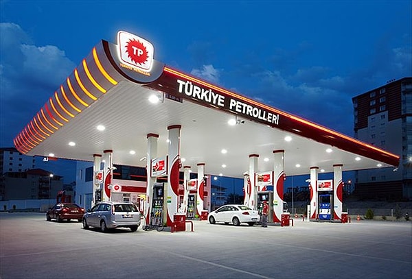 Türkiye Petrolleri’ne operasyon düzenlendi.