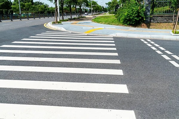 A speed limit has been introduced for pedestrians.