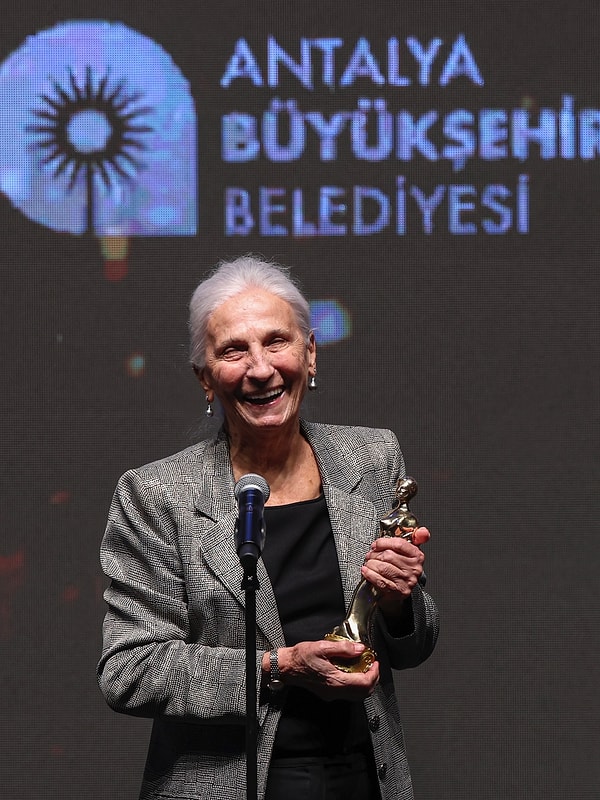 62. Altın Portakal En İyi Yardımcı Kadın Oyuncu Ödülü - Yıldız Kültür (Kanto)