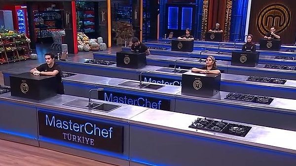 MasterChef'te bu hafta eleme adayları Barış, Ayten, Aslı, Sümeyye, Mert, Çağlar ve Çağatay olmuştu.