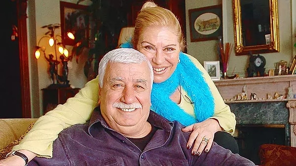 Ünlü Tiyatrocu Ahmet Gülhan Hayatını Kaybetti - Onedio