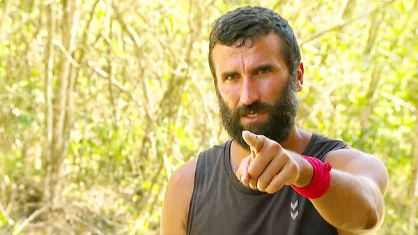 9. Hikmet Tuğsuz, 2026 Survivor'a katılıp katılmayacağını açıkladı.
