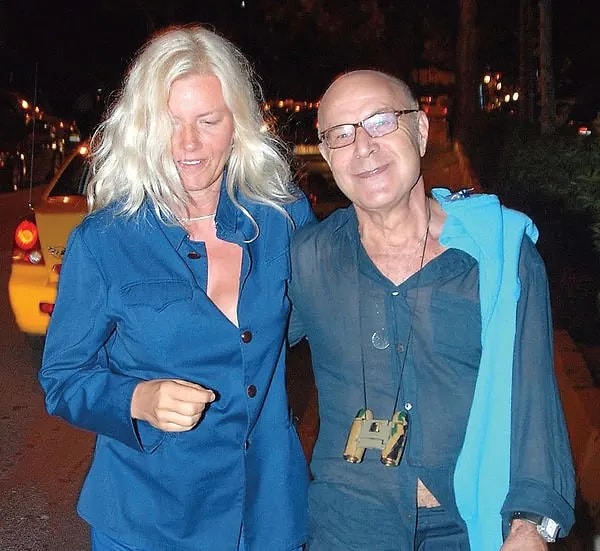 Biricik Suden bir programda 22 yıllık eşiyle ilk tanışma anını şöyle anlatmıştı: