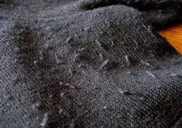 Tıraş bıçağıyla tiftikleri almak sandığınızdan daha etkili.