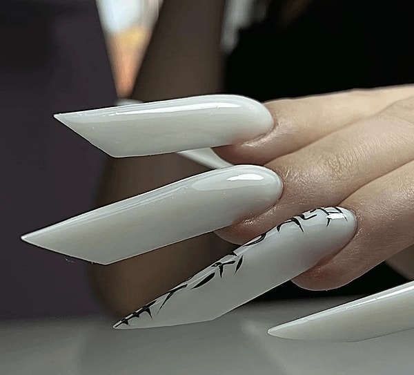 8. Çatal, kaşık, bıçak takımı...