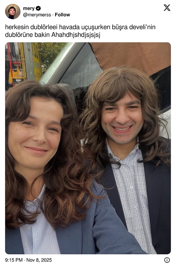 Saçları aynı olmuş 😅