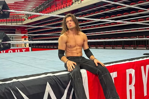 Amerikan güreşleri tüm dünyada ilgi ile izlenen sporlardan biri.