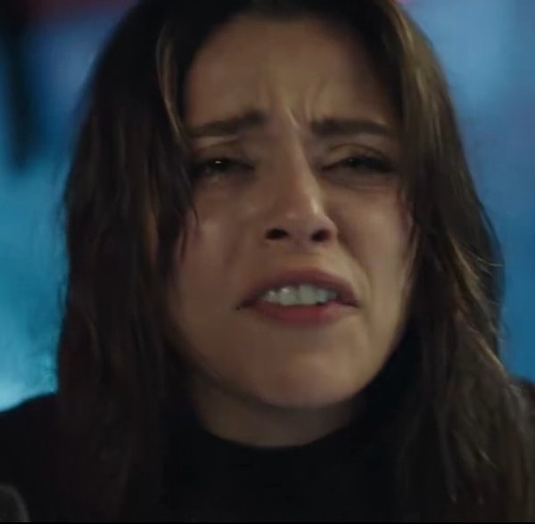 Since the first season, Doğa, whom Kıvılcım has been constantly calling "Fool," hears Mustafa utter the same word, "Fool," to him just before his demise.