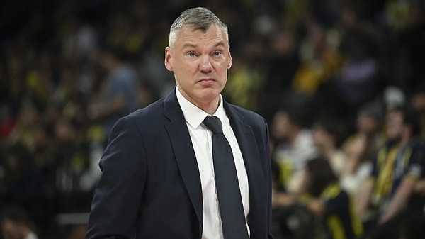 Jasikevicius'un geleceği belirsizliğini koruyor.