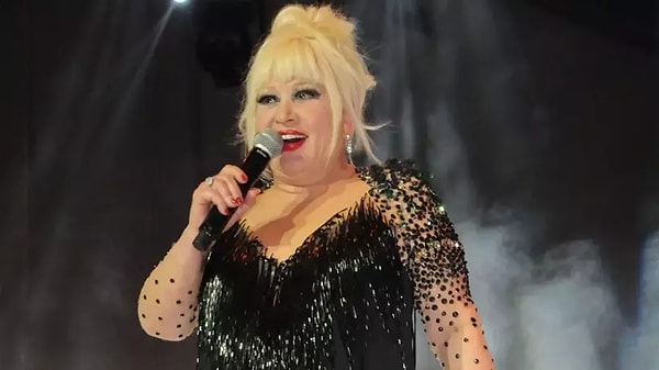 Türk sanat müziğinin duayen isimlerinden biri olan Muazzez Abacı, ne yazık ki hayatını kaybetti.