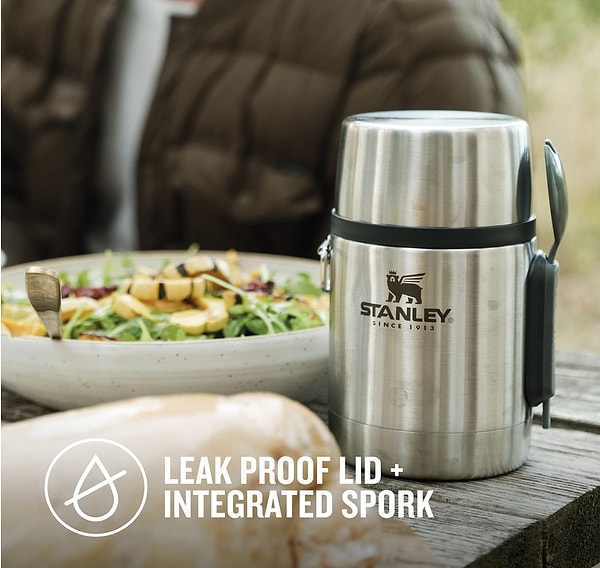 Bugün Amazon’da indirime giren Stanley Vakumlu Yemek Termosu, dışarıda yemek taşımayı sevenler için tam bir klasik!