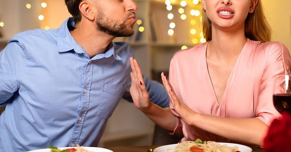 Mantığın duyguların önüne geçmesi romantik bağ kurmayı zorlaştırabiliyor.