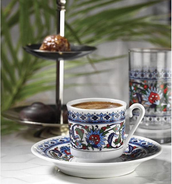 Kahve tutkunlarının gönlünü fetheden Kütahya Porselen Topkapı Fincan Takımı!