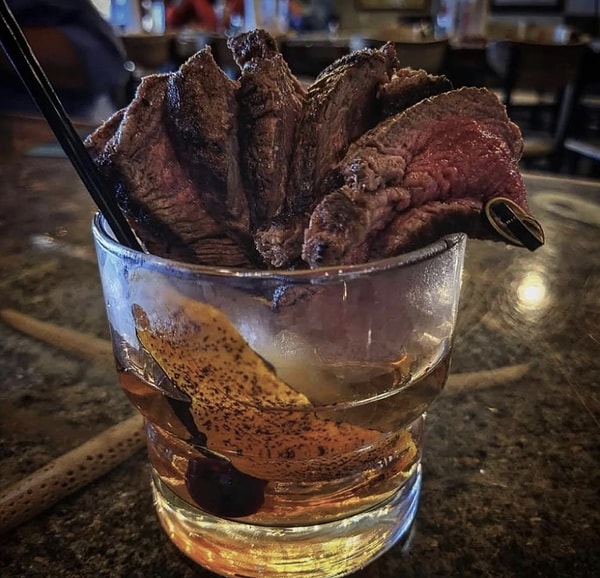 10. Fileminyonu bir de bardakta deneyin!