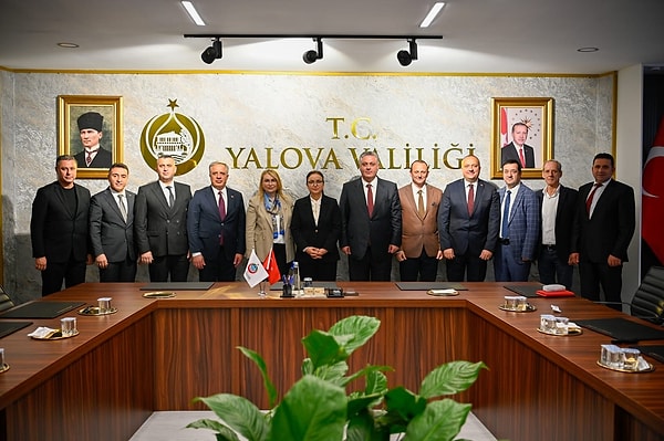 Türkiye’de yaşanan büyük kuraklık nedeniyle birçok ilde saatler süren su kesintileri yapılıyordu.