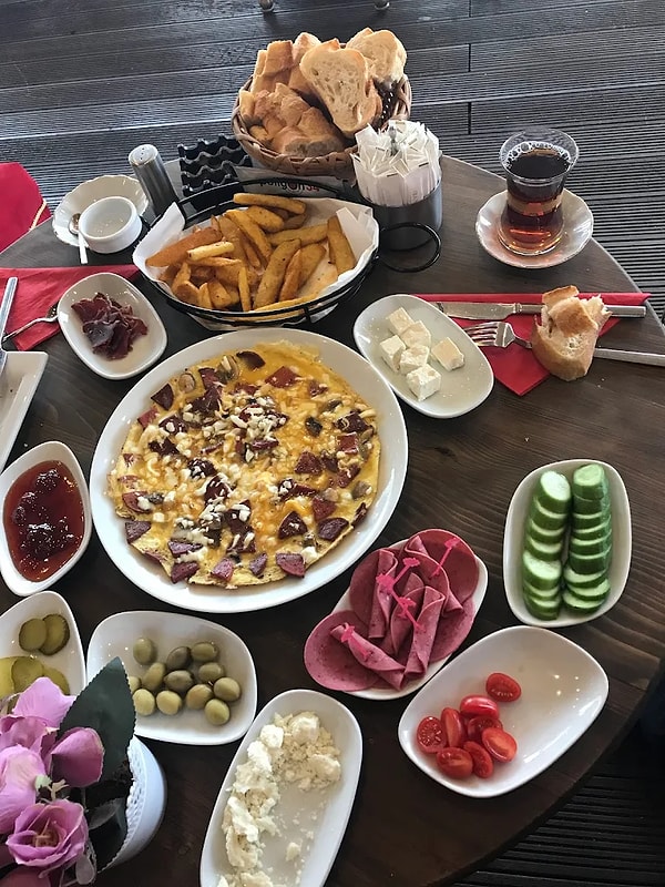 Gagaline Cafe Restaurant