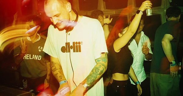 Solo kariyeri ve kendi plak şirketi: dh2