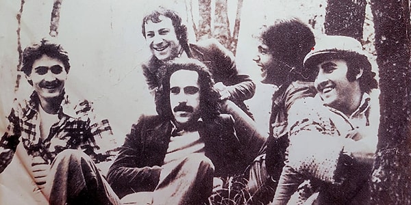 Grup ismini almadan önce, MFÖ’nün üyeleri kendi yollarında biraz daha deneysel bir şekilde ilerlediler.