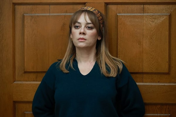 Salı akşamlarının sevilen dizisi Bahar'ın reytingleri her hafta düşmeye devam ediyor.