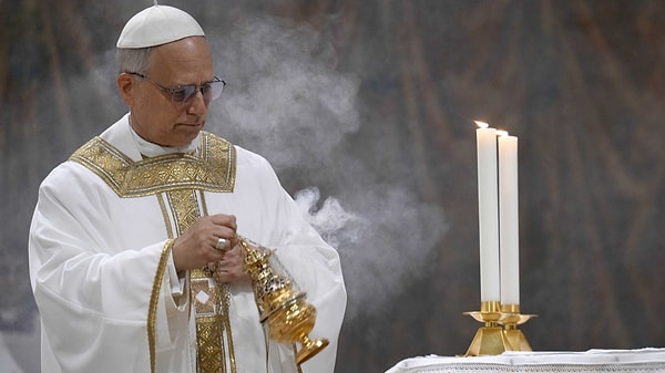 Like his predecessors, he will also pay a visit to the Sultanahmet Mosque.