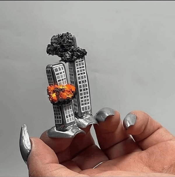 2. Nail art dedik bağrımıza bastık ama bu kadarı fazla değil mi?