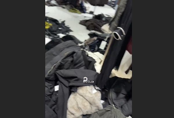 Metrelerce oluşan kuyruklar, izdihamlar, arbedeler...