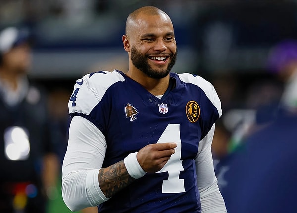 4. Dak Prescott (Amerikan Futbolu - ABD) - 137 Milyon Dolar