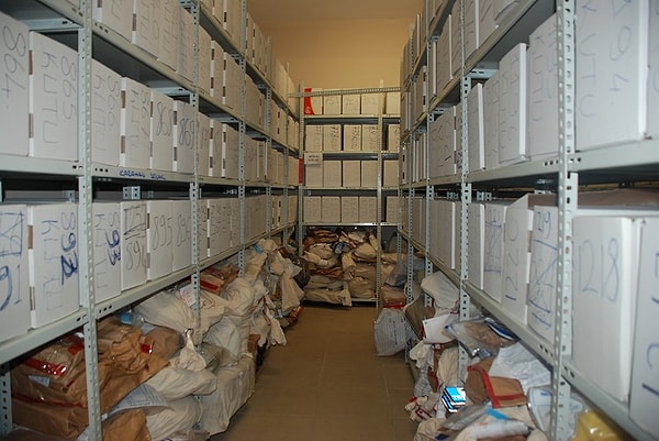 Büyükçekmece Adliyesi’ndeki adli emanette bulunan kilolarca ziynet eşyasının çalınması gündem bomba gibi düşmüştü.