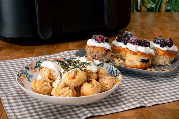 Orman Meyveli Kek ve Milföyden Mantı Nasıl Yapılır?