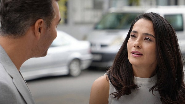 33. Ben Onun Annesiyim