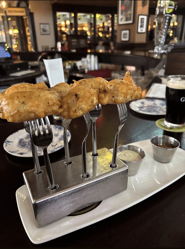 13. Siz yorulmayın diye çatala bile takmışlar!